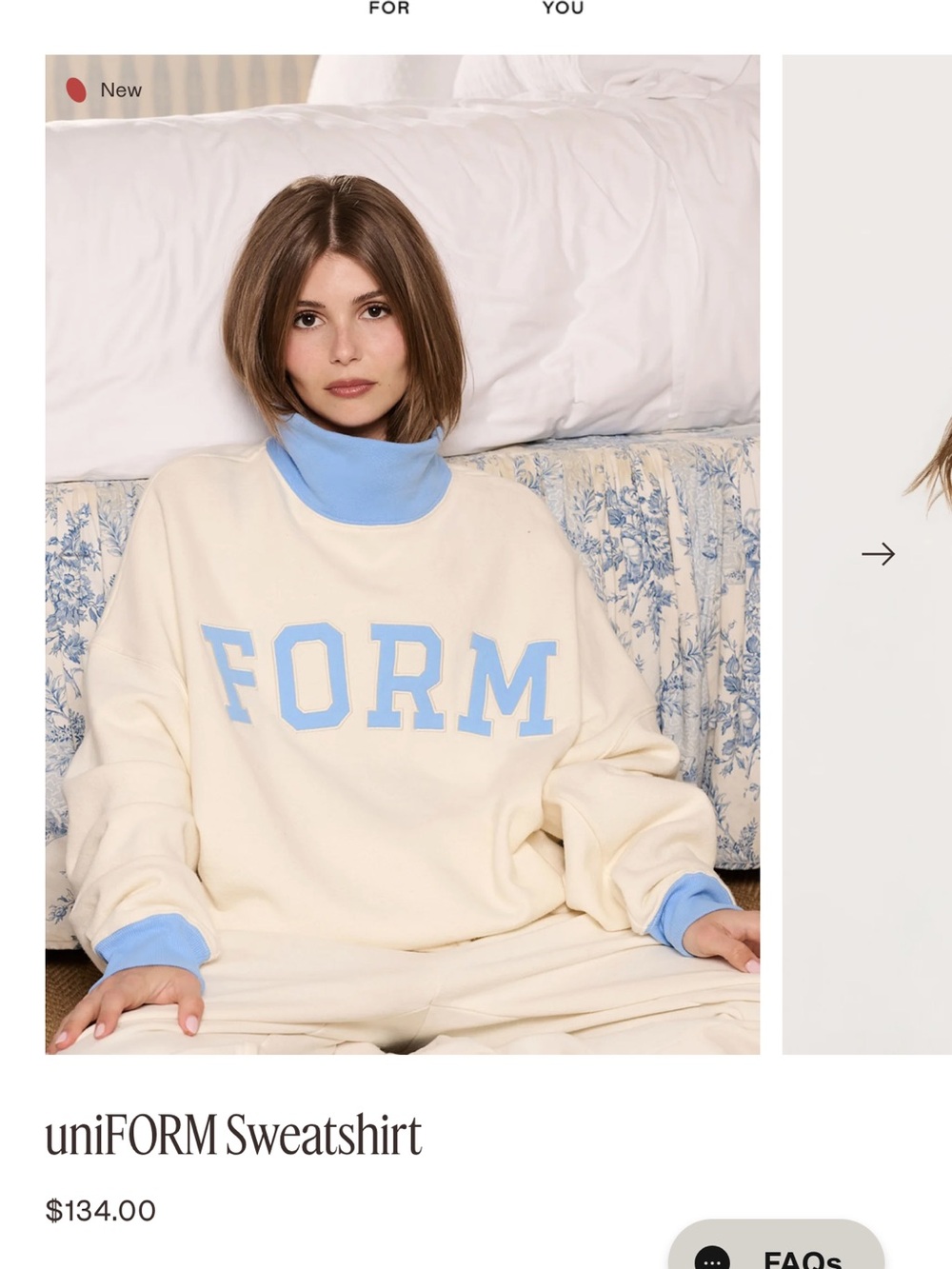 FORM Cream & Light Blue Sweatshirt